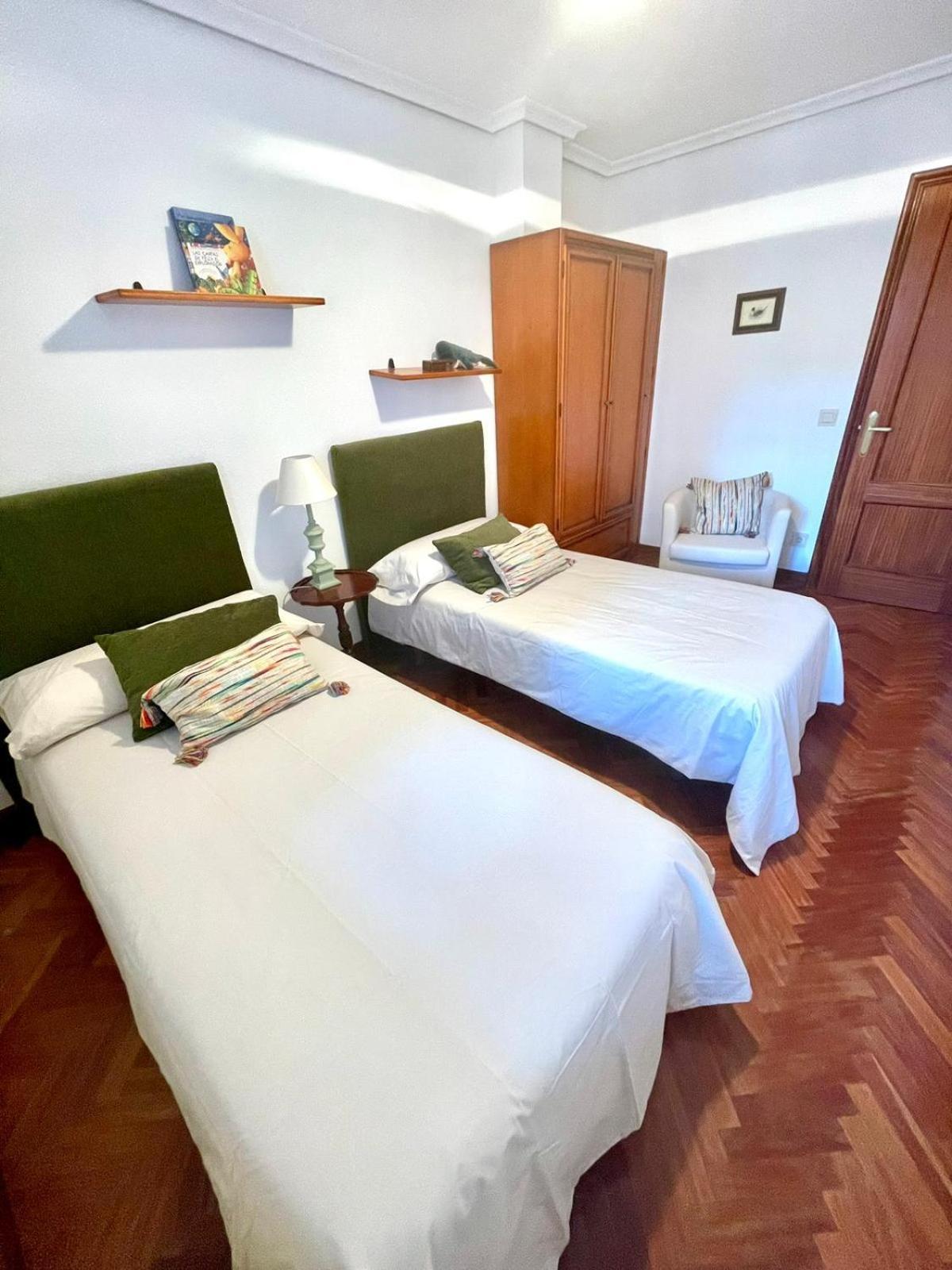 El Piso De Sabina Apartment Santander Luaran gambar