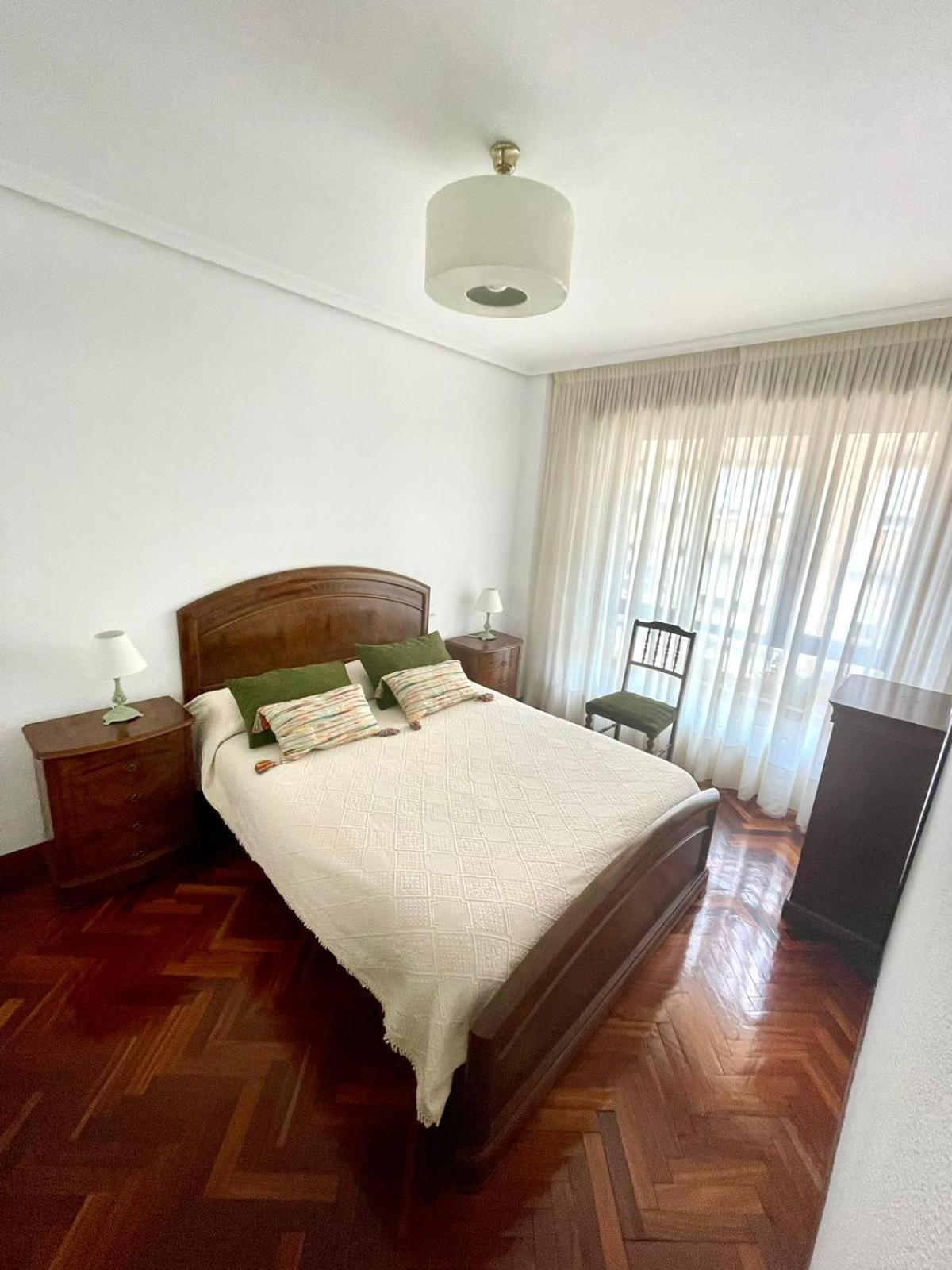 El Piso De Sabina Apartment Santander Luaran gambar